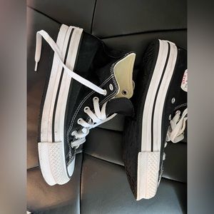 CONVERSE CHUCK TAYLOR ALL STAR HI LIFT SNEAKER - BIG KID - BLACK